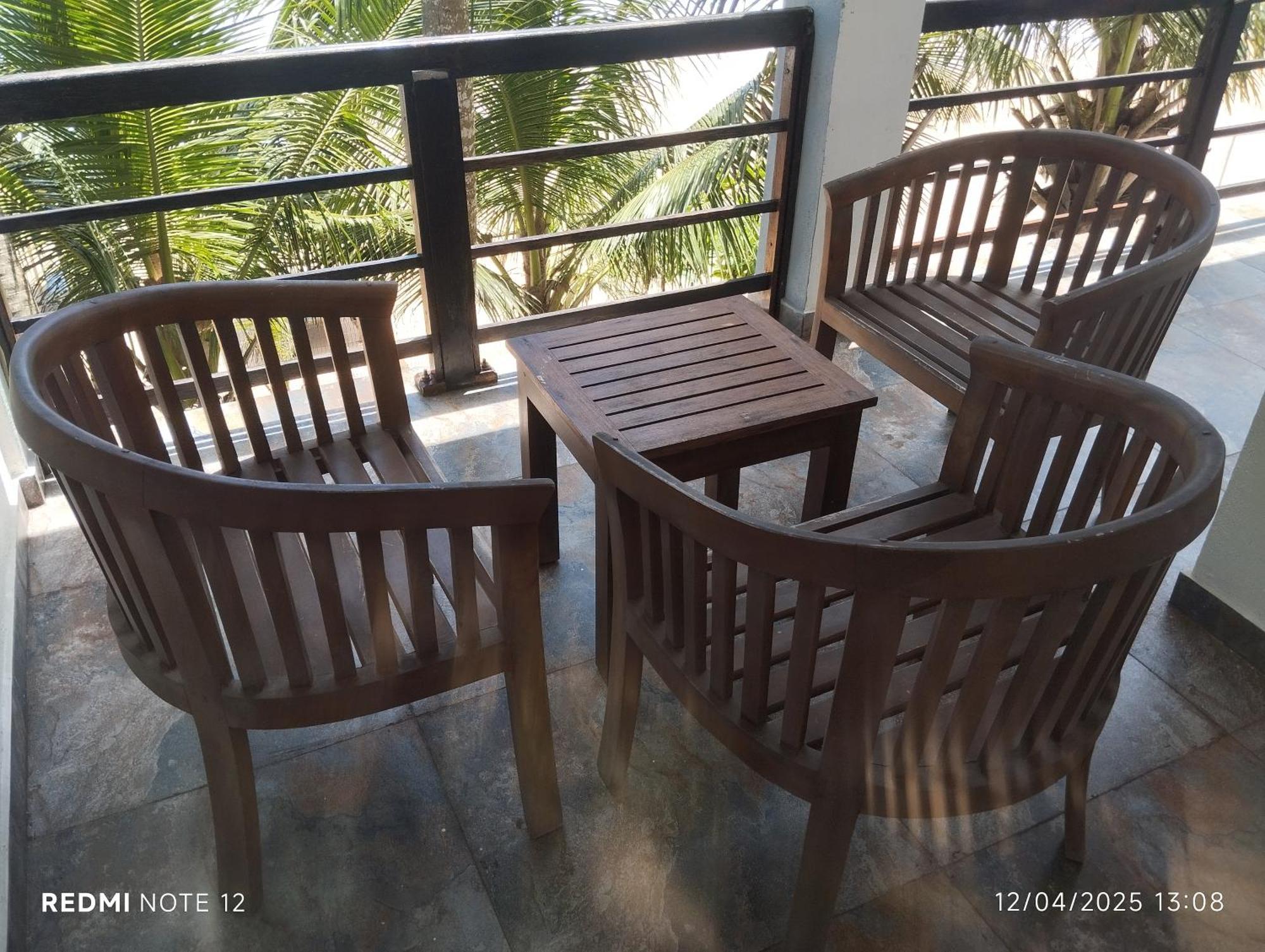 Hotel Ocean Edge Hikka Hikkaduwa Esterno foto